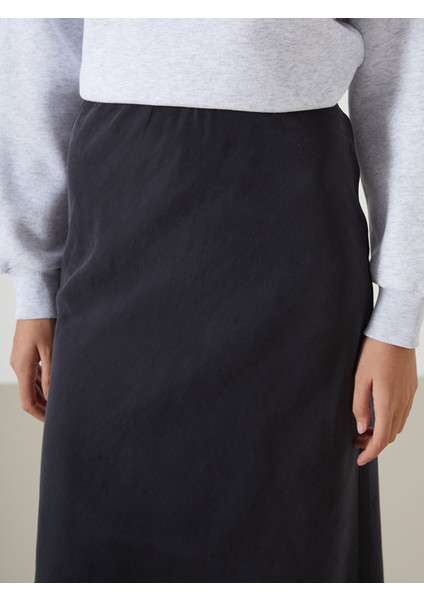 Yeni Sezon Standart Fit Kadın Etek modelleri