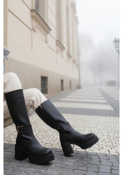 Deri Görünümlü Gold Tokalı Kalın Yüksek Platform Topuklu Fermuarlı Uzun Kadın Siyah Çizme fırsatları