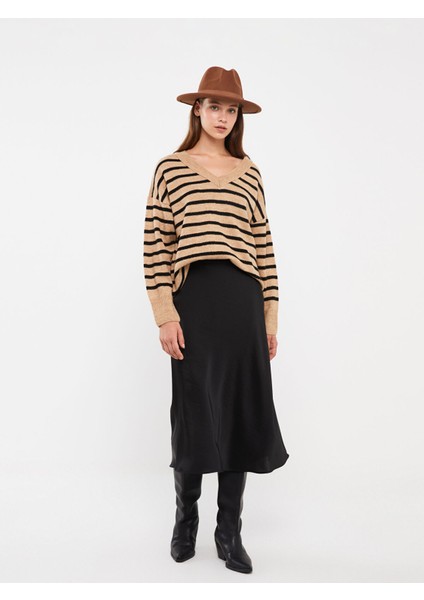 Yeni Sezon Kadın Standart Fit Düz Kalem Etek fiyatları