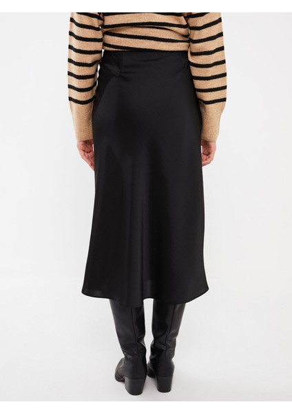 Yeni Sezon Kadın Standart Fit Düz Kalem Etek fırsatları