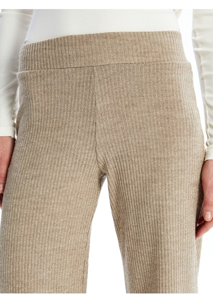 Yeni Sezon Beli Lastikli Parlak Görünümlü Kadın Triko Pantolon modelleri