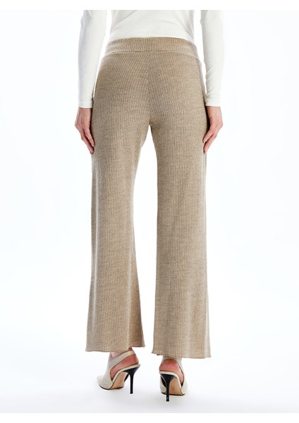 Yeni Sezon Beli Lastikli Parlak Görünümlü Kadın Triko Pantolon fırsatları