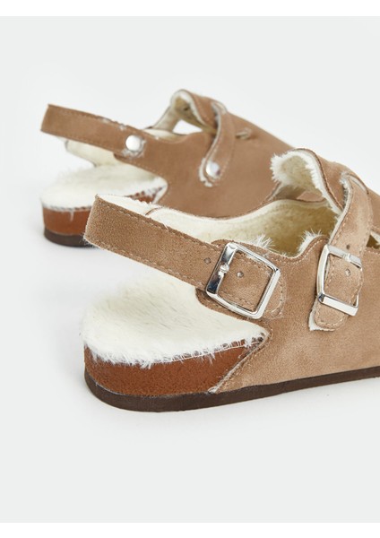 Yeni Sezon Peluş Astar Detaylı Kadın Ev Terliği indirimleri