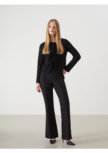 Yeni Sezon Standart Fit Kadın Pantolon