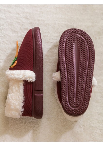 Yeni Sezon Yılbaşı Temalı Pelüş Kadın Ev Botu fırsatları