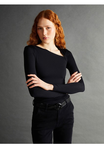 Yeni Sezon Asimetrik V Yaka Kadın Bluz