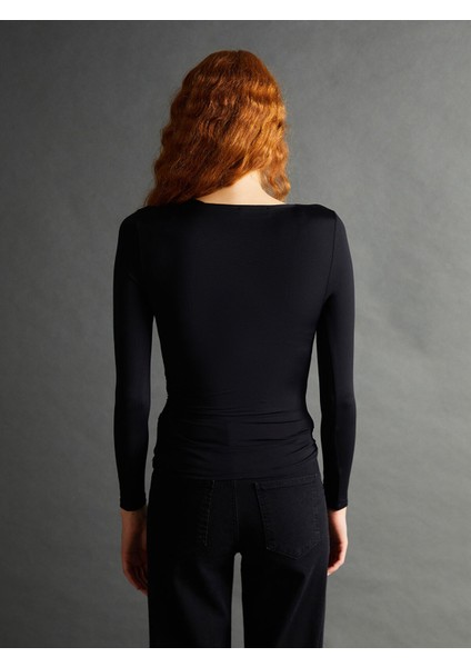 Yeni Sezon Asimetrik V Yaka Kadın Bluz fırsatları