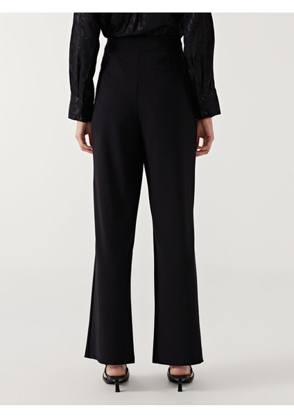 Yeni Sezon Loose Fit Kadın Pantolon fırsatları