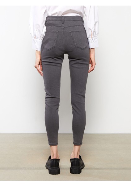 Yeni Sezon Slim Fit Düz Cep Detaylı Kadın Jean Pantolon indirimleri