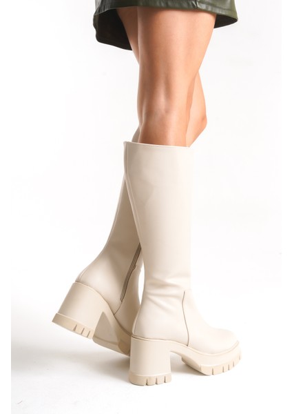 Kadın Bej Kalın Taban Yuvarlak Burun Platform Topuklu Deri Görünümlü Fermuarlı Uzun Çizme fırsatları