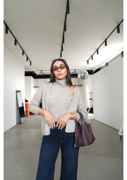 Kendinden Balıkçı Yaka Body Detaylı Triko Hırka