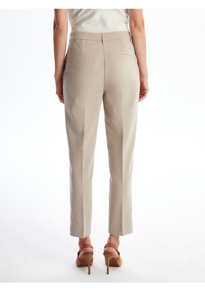 Yeni Sezon Dar Fit Kadın Pantolon fırsatları