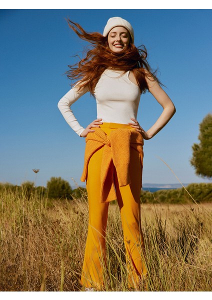 Yeni Sezon Kadın Standart Fit Düz Pantolon