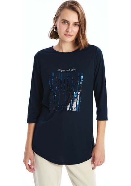 Yeni Sezon Bisiklet Yaka Pul Işlemeli Kadın Bluz