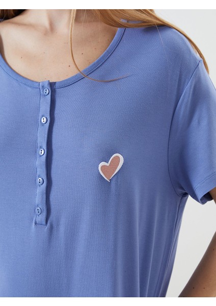 Yeni Sezon Bisiklet Yaka Nakışlı Kadın Gecelik modelleri