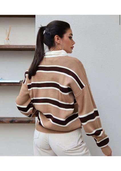 Çizgili Polo Yaka Oversize Triko Kazak indirimleri