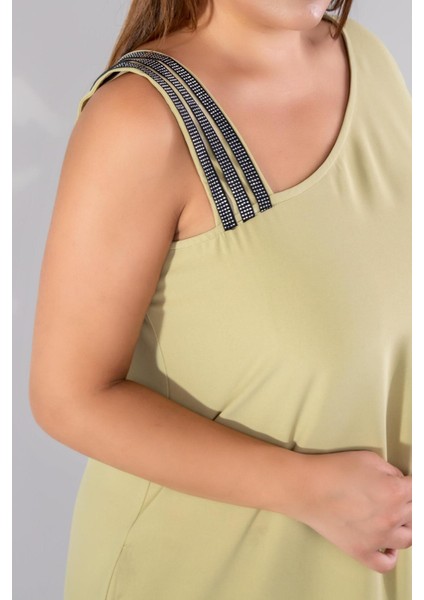 Kadın Büyük Beden Tek Omuzu Şeritli Elbise Açık Yeşil fırsatları