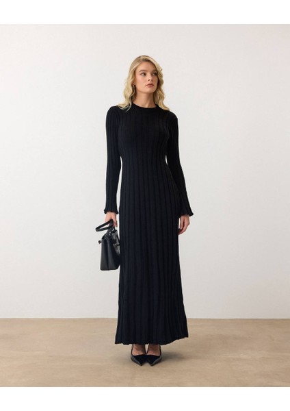 Siyah - Bel Bağlamalı Fitilli Triko Uzun Kollu Maxi Elbise