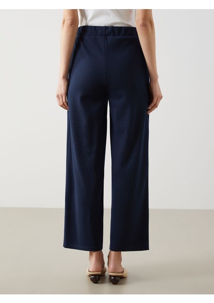 Yeni Sezon Beli Lastikli Kadın Pantolon fırsatları