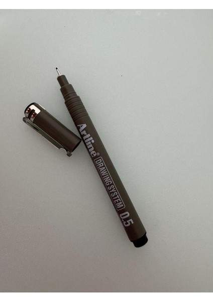 Çizim Kalemi 0.1 - 0.2 - 0.3 - 0.4 - 0.5 - 0.6 mm Siyah (6 Adet) modelleri