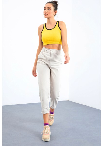 Sarı Basic Sıfır Kol Dar Kalıp U Yaka Kadın Crop Top Atlet - 97162