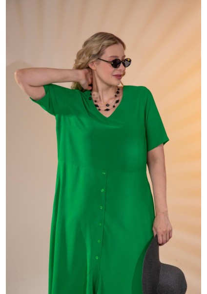 Kadın Büyük Beden Eteği Düğmeli Volanlı Yeşil Elbise fırsatları