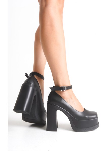 Kadın Bilekten Bağlamalı Küt Burun Yüksek Topuklu Platform Ayakkabı modelleri