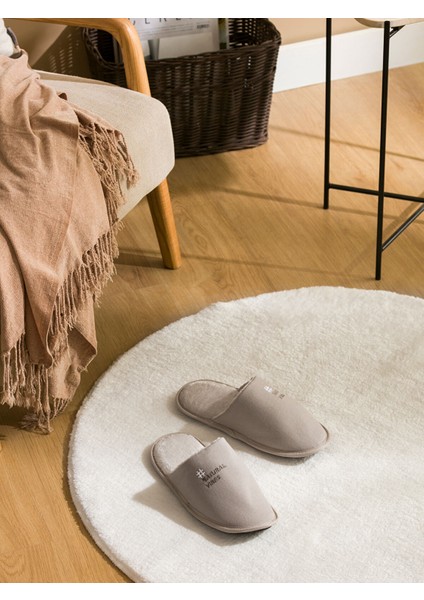 Yeni Sezon Nakışlı Erkek Ev Terliği