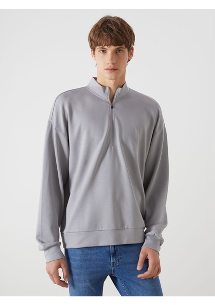 Yeni Sezon Dik Yaka Erkek Sweatshirt