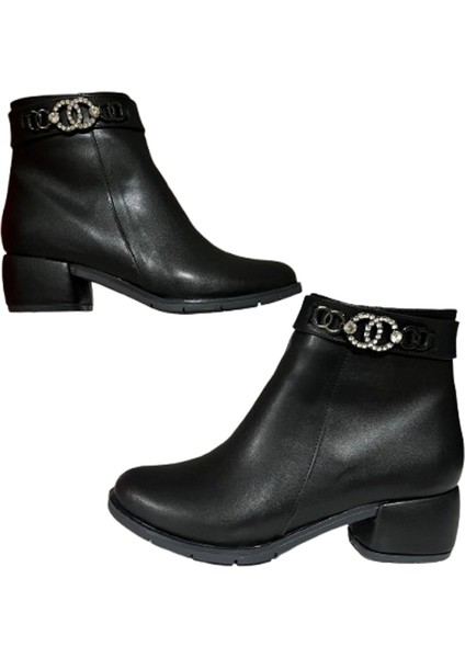 Bej Mat Fermuar Detaylı Rahat Kadın 4.5 cm Topuklu Bot