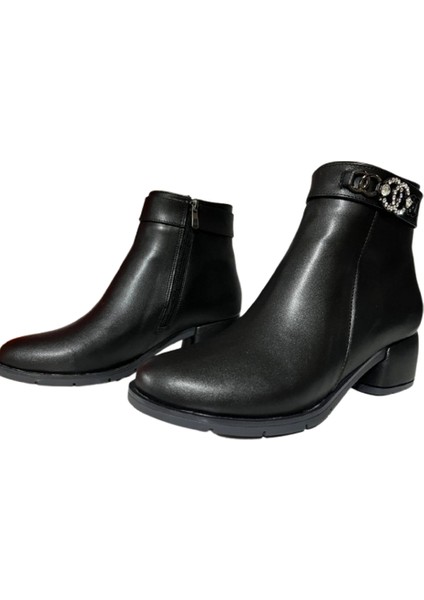 Bej Mat Fermuar Detaylı Rahat Kadın 4.5 cm Topuklu Bot