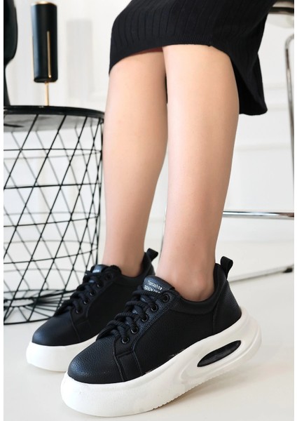 Lvsqvr Chris Siyah Cilt Bağcıklı Spor Ayakkabı (Numara: 37) fiyatları