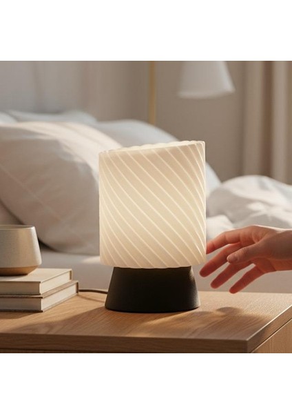 Siyah-Beyaz Iki Renk Desenli Abajur Gece Lambası fiyatları