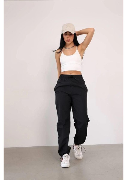 Paraşut Kumaş Paça Cepli Baggy Eşofman - Siyah