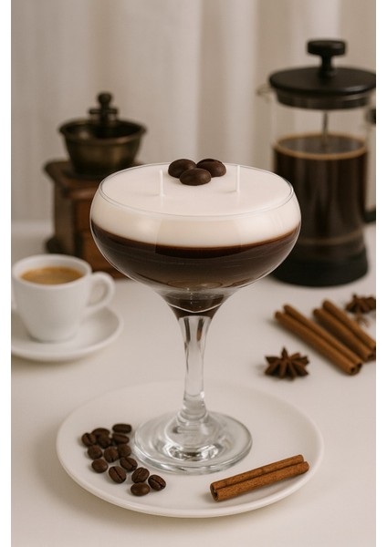Kahveli Mum Martini Bardağında indirimleri