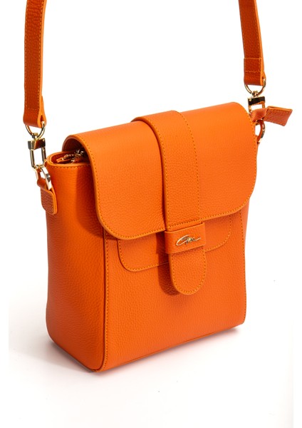 Tegan Hakiki Deri Kadın Omuz ve Çapraz Çanta Siyah fiyatları