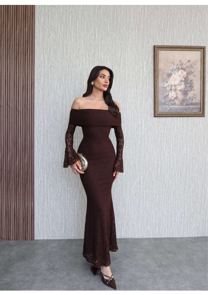 Astarlı Madonna Yaka Elbise