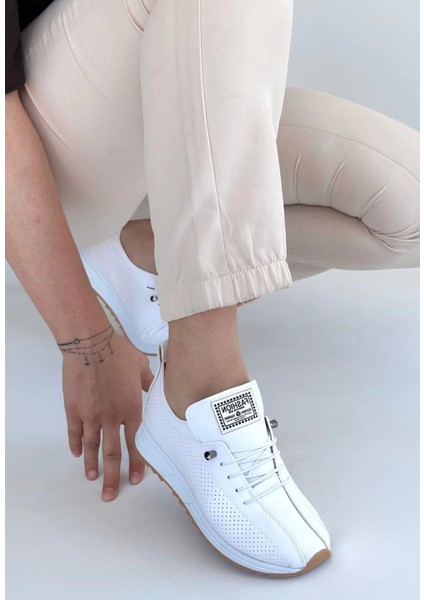 Lvsqvr Fiert Beyaz Cilt Bağcıklı Spor Ayakkabı (Numara: 37)