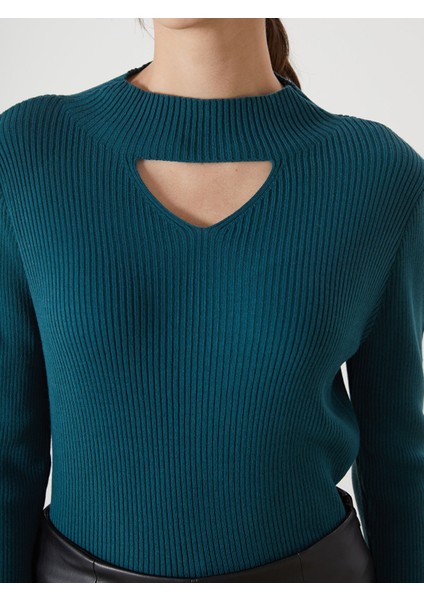 Yeni Sezon Dik Yaka Kadın Triko Kazak fırsatları