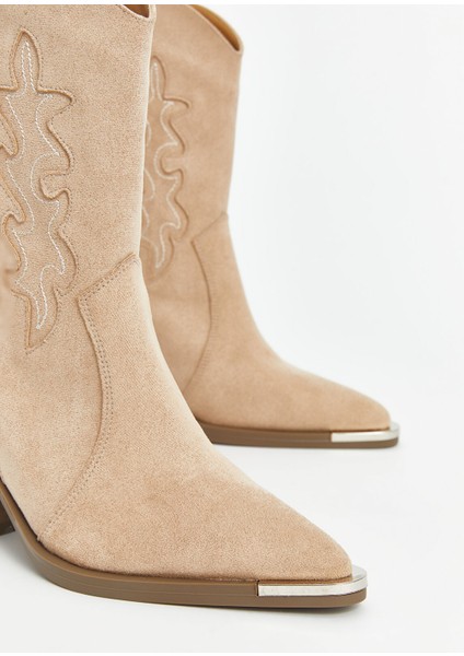 Yeni Sezon Süet Görünümlü Sivri Burun Topuklu Kadın Bot modelleri