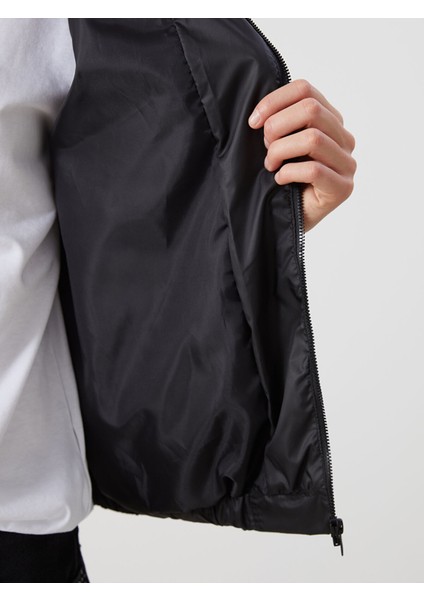 Yeni Sezon Kapüşonlu Oversize Kadın Yağmurluk fırsatları