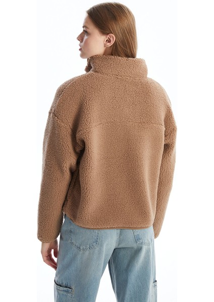 Yeni Sezon Dik Yaka Oversize Kadın Sweatshirt fırsatları