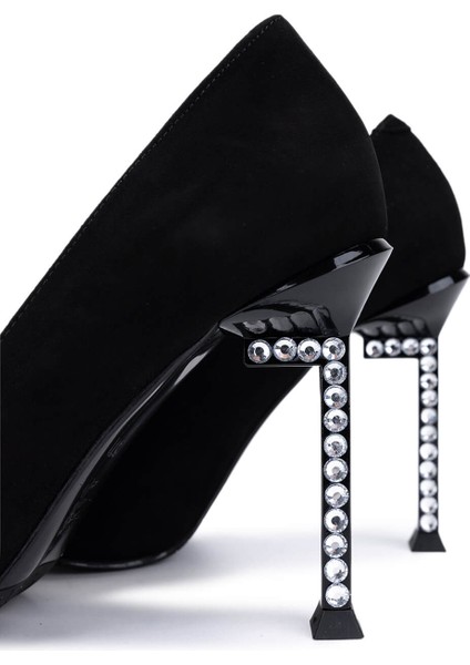 Kadın Hakiki Deri Siyah Süet Topuklu Ayakkabı 1036 8120 Bn Ayk SK25-26 Sıyah Suet fırsatları