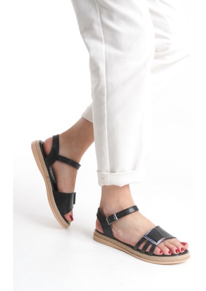 Hasır Şeritli Gümüş Tokalı Rahat Alçak Düz Taban Yazlık Kadın Siyah Sandalet Terlik fiyatları
