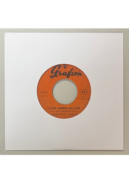 Muzaffer Akgün Felek Vurdu Taş Ilen - Adalardan Çıktım 45 Lik Plak (Orjinal Dönem Baskı Plak)
