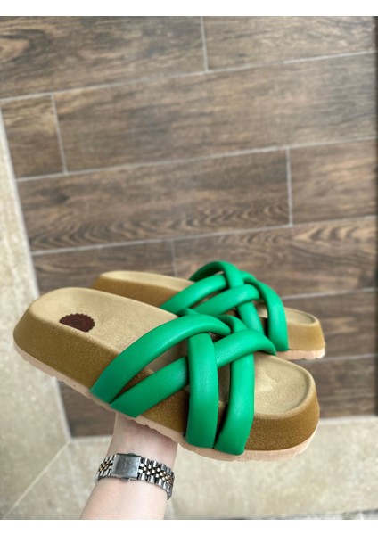 Lvsqvr Tenda Yeşil Cilt Terlik (Numara: 39)