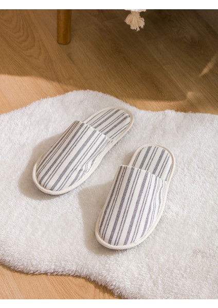 Yeni Sezon Önü Kapalı Çizgili Erkek Ev Terliği fiyatları