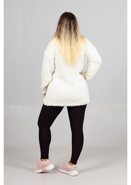 Sakallı Triko Oversize Hırka – Yumuşacık Doku, Rahat Oversize Kalıp, Şık Kış Stili indirimleri