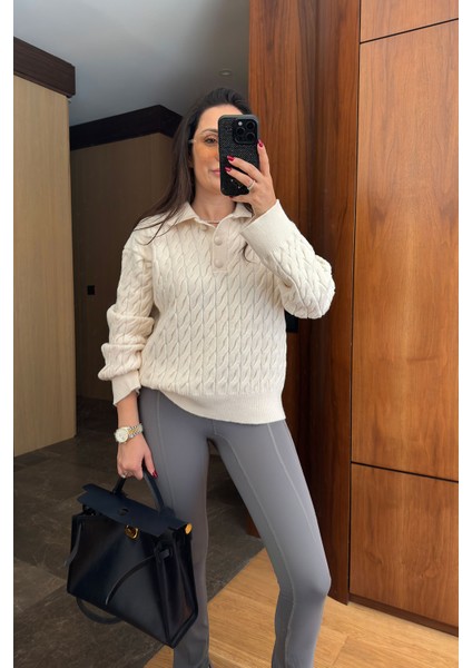 Saç Örgülü Yeni Sezon Düğmeli Triko Kazak- Ekru