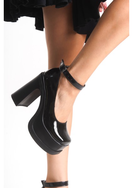 Kadın Bilekten Bağlamalı Küt Burun Yüksek Topuklu Platform Ayakkabı modelleri